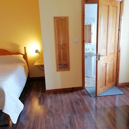 Danubio Guest Accommodation Doonbeg Buitenkant foto
