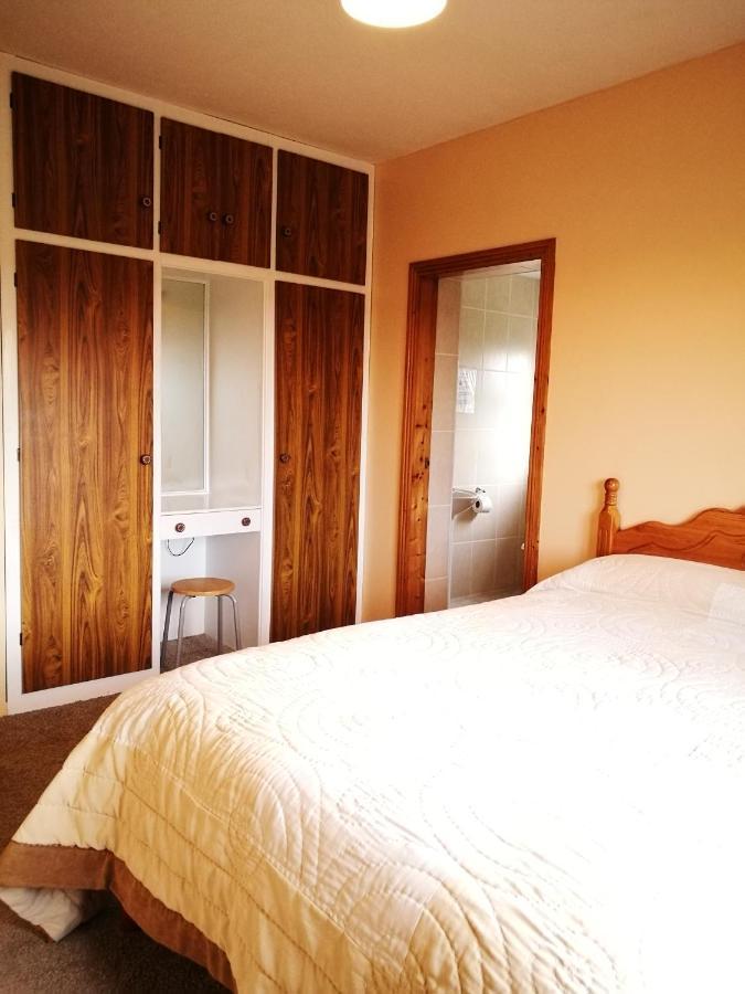 Danubio Guest Accommodation Doonbeg Buitenkant foto