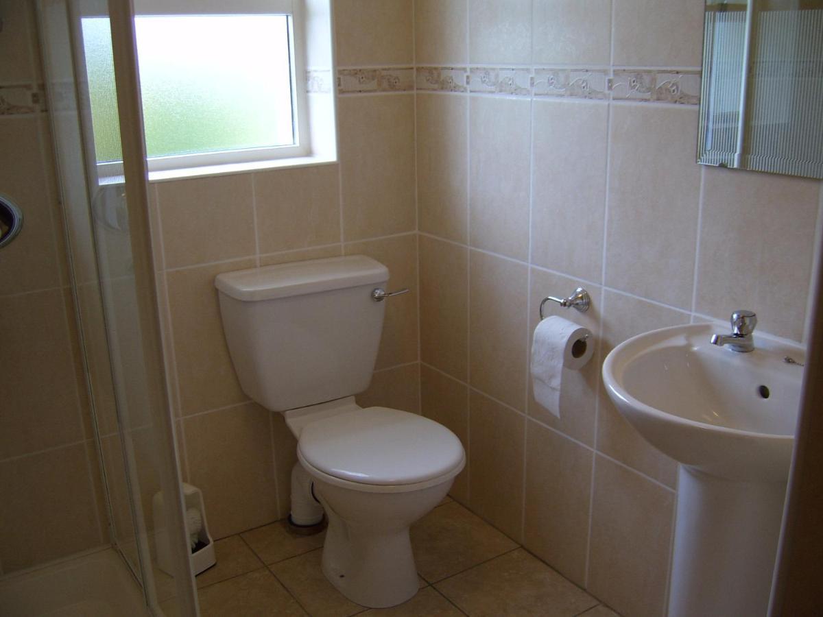 Danubio Guest Accommodation Doonbeg Buitenkant foto