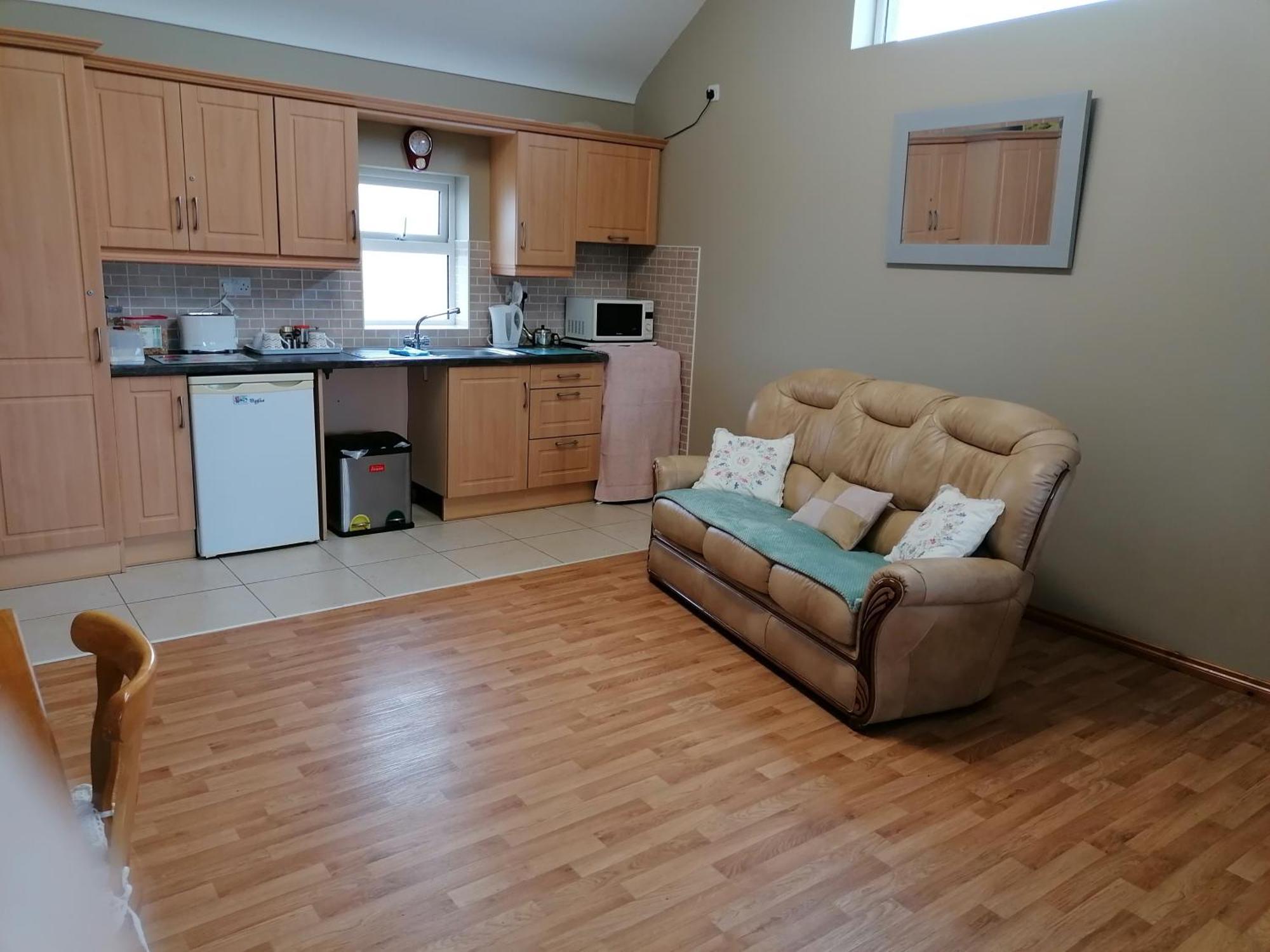 Danubio Guest Accommodation Doonbeg Buitenkant foto